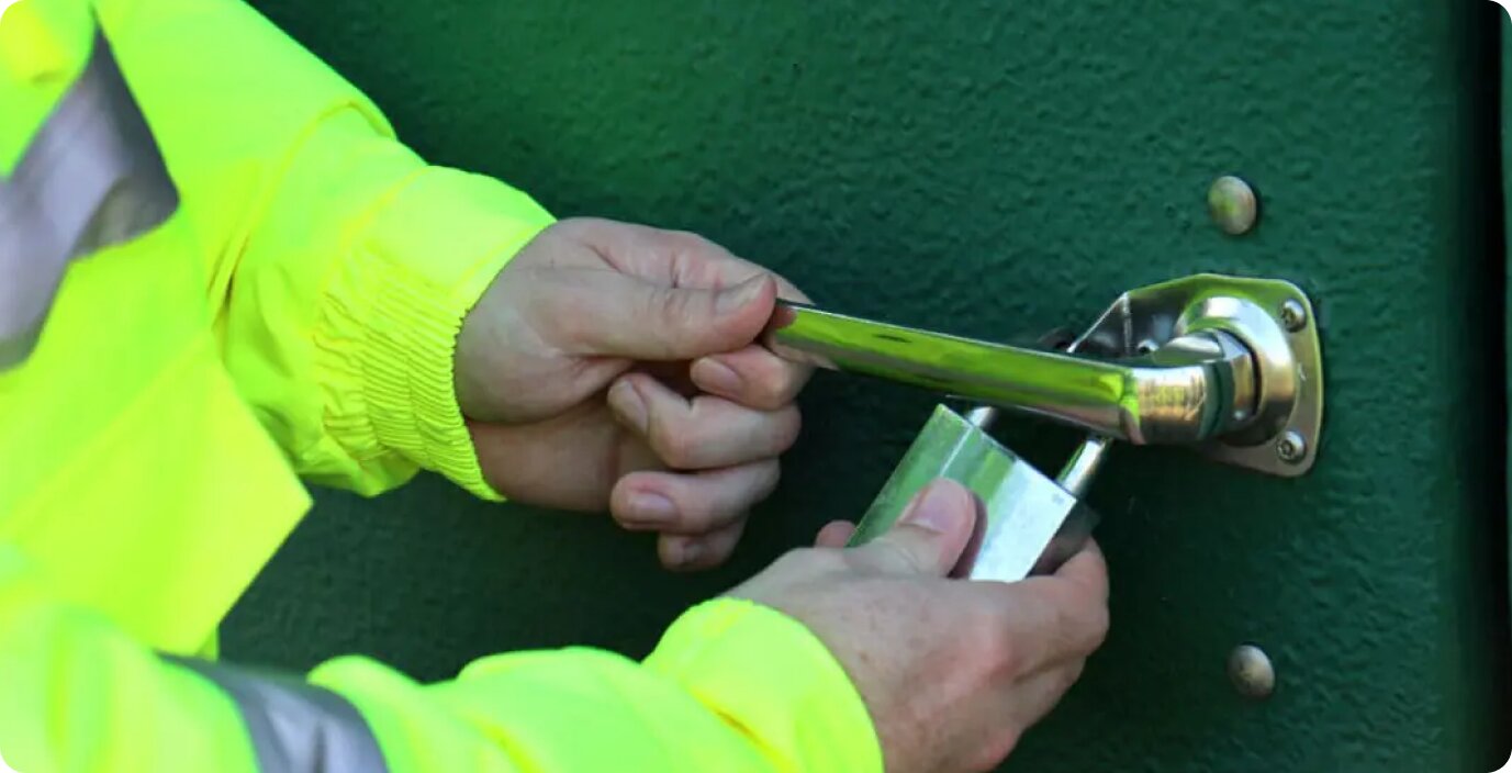 Lock and Unlock Services
